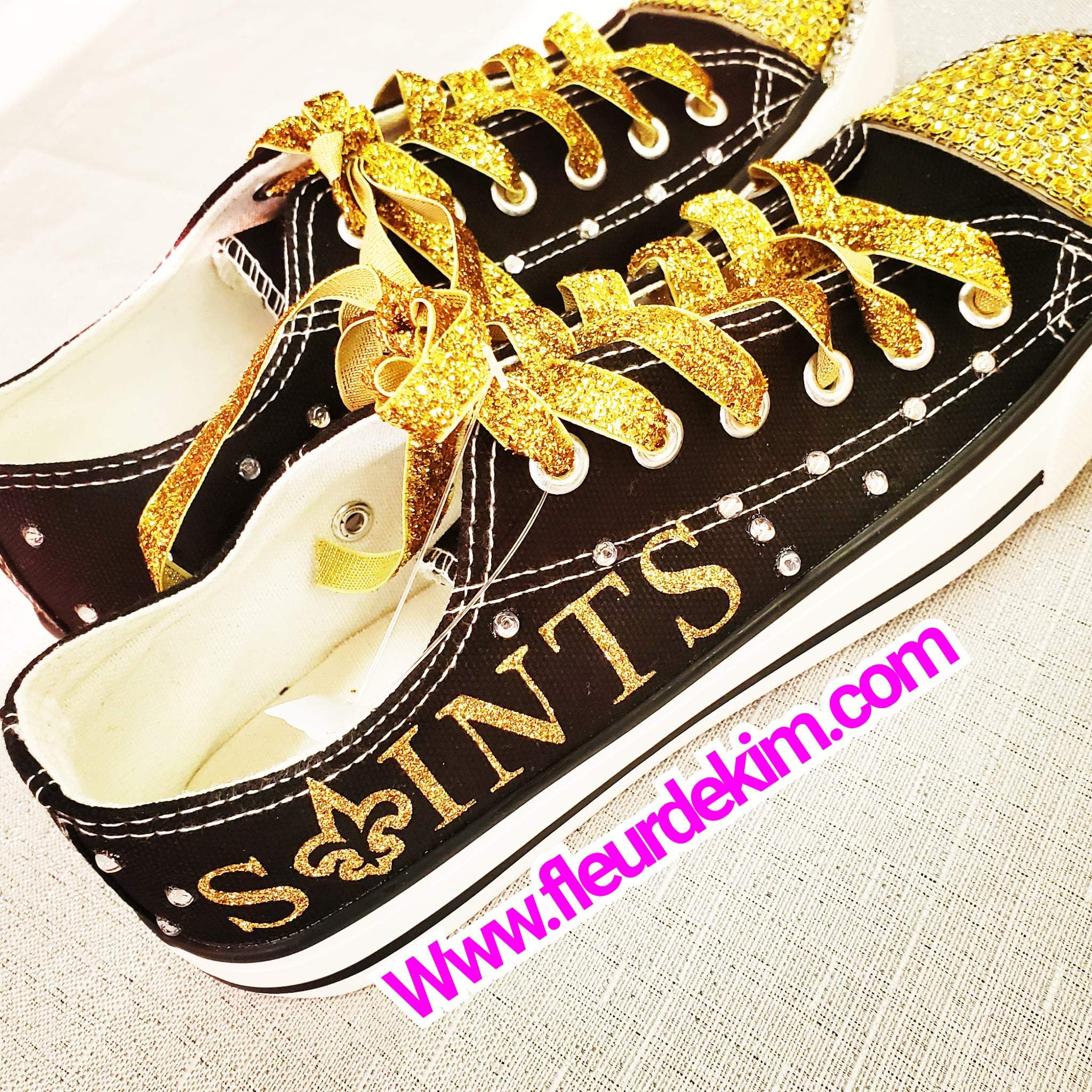 Low top tennis shoes (gold front)