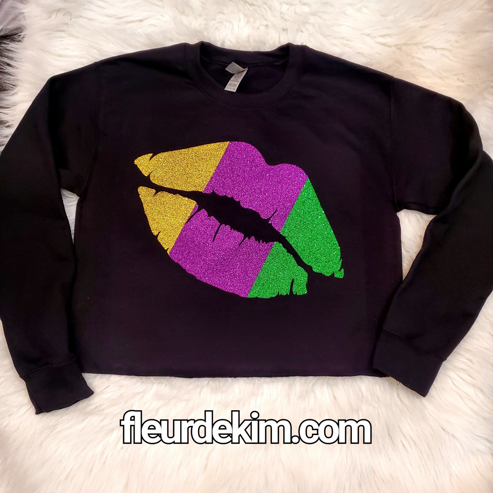 Lips Mardi oversized fleece crop top black